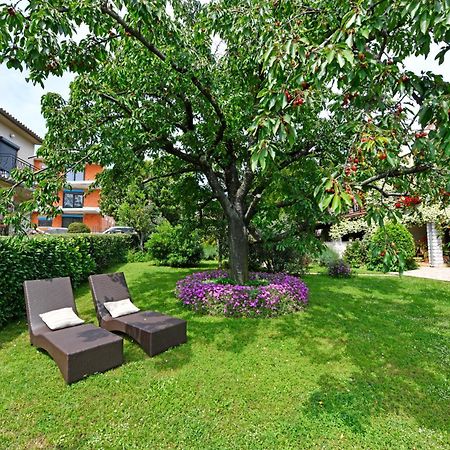 Apartment Slavica Vrvari 波雷奇 外观 照片