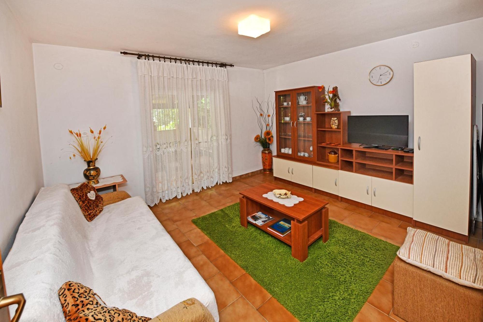 Apartment Slavica Vrvari 波雷奇 客房 照片