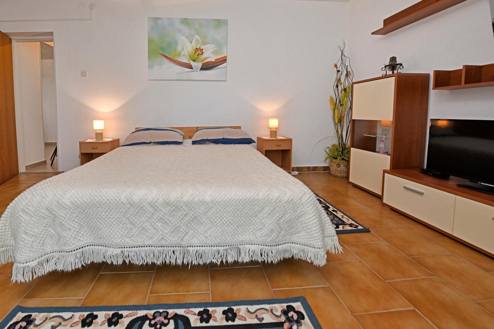Apartment Slavica Vrvari 波雷奇 客房 照片
