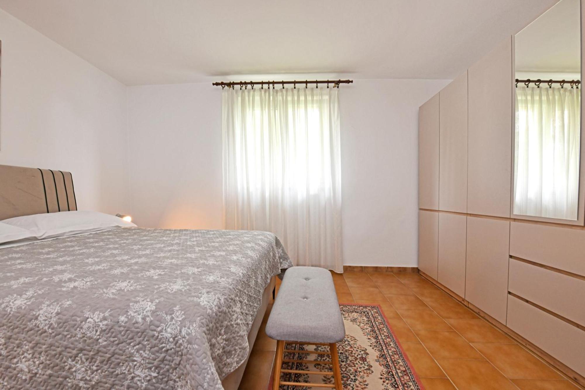 Apartment Slavica Vrvari 波雷奇 客房 照片