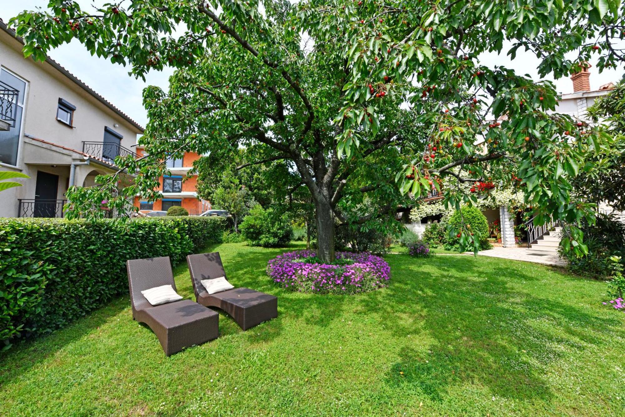 Apartment Slavica Vrvari 波雷奇 外观 照片